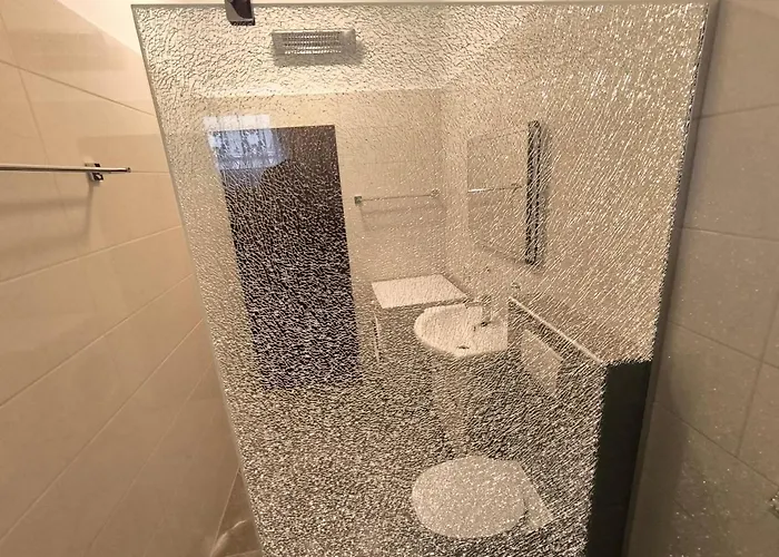 Knez 公寓 特罗吉尔